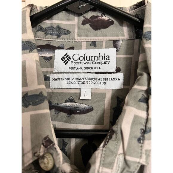 Columbia size large button down shirt with fish design - Picture 2 of 2